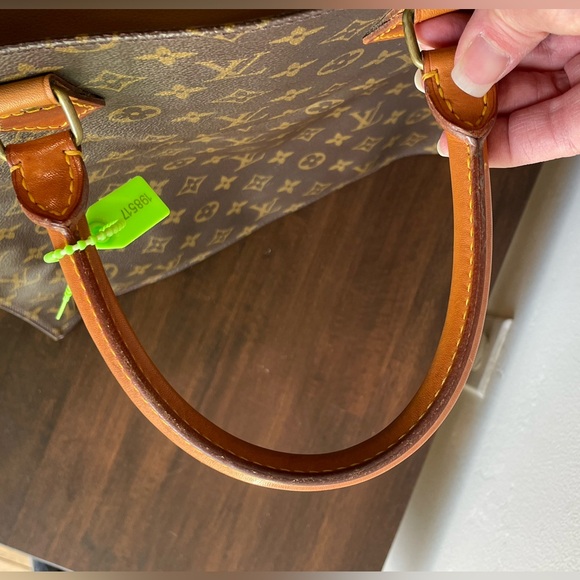 Louis Vuitton Monogram Sac Plat Hand Bag - Vintage
!!Very Good Condition!! - Picture 9 of 9